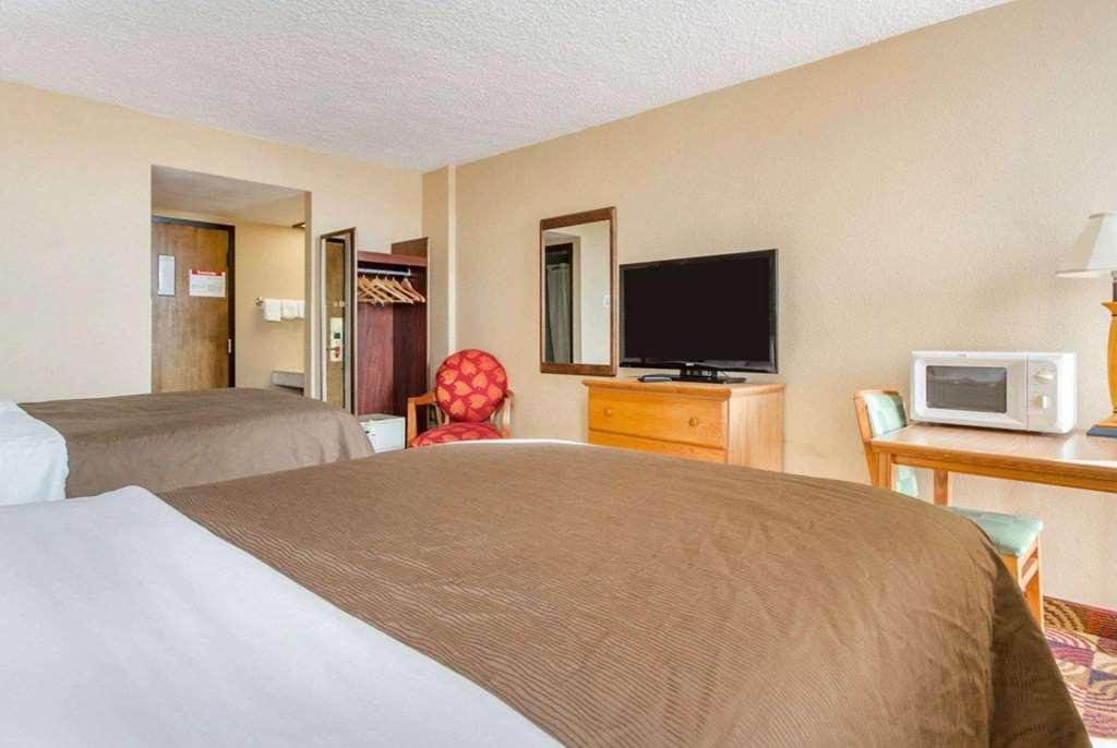 Hotel Wingate By Wyndham Sheboygan Facilidades foto